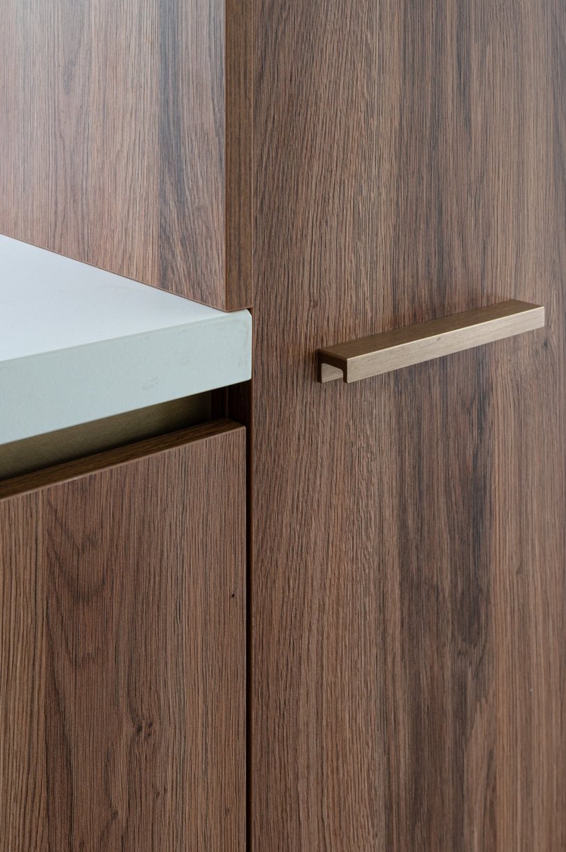 dedecker front greep detail