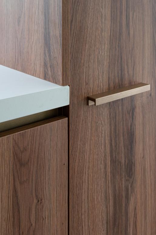 dedecker front greep detail